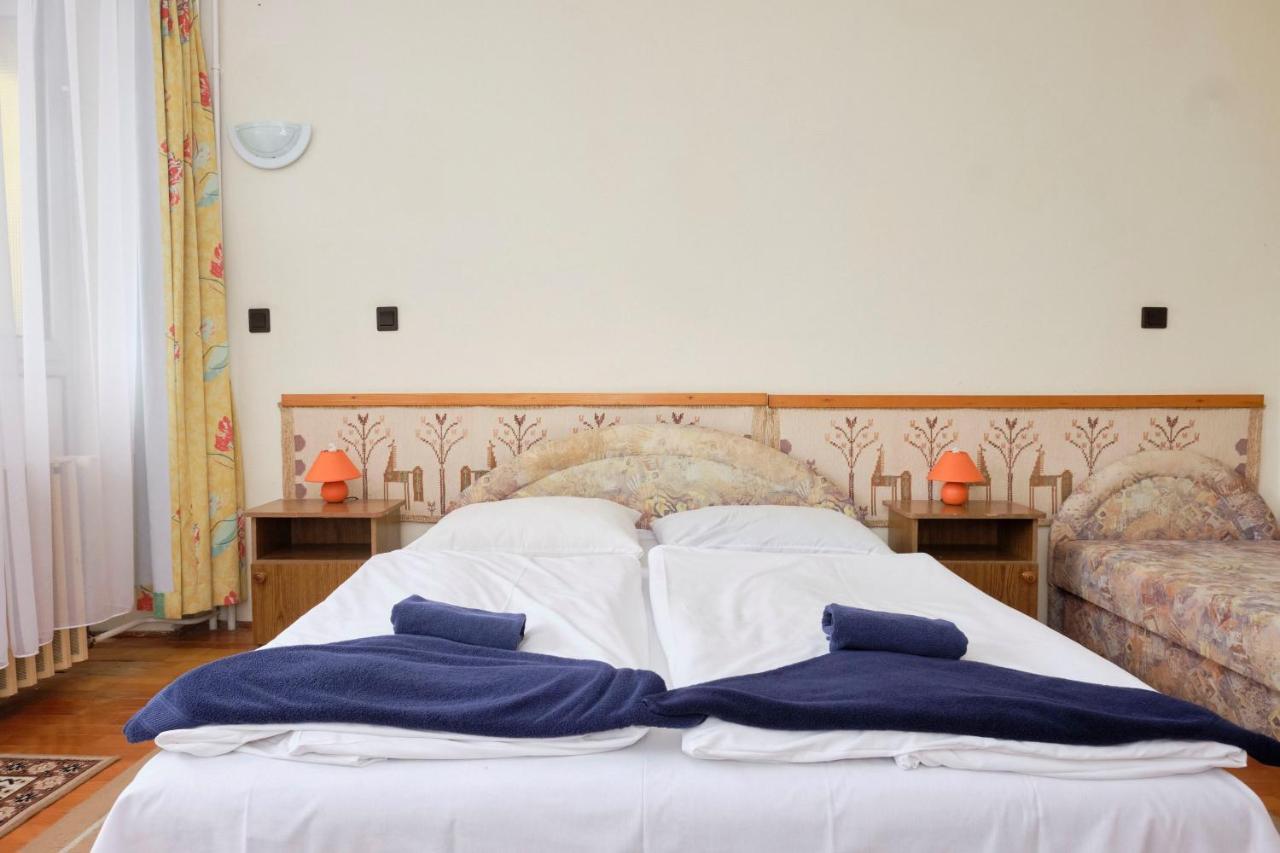 Hotel Retro Lido - Vonyarcvashegy Zewnętrze zdjęcie